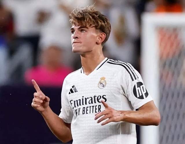 的英超赛场 的英超赛场