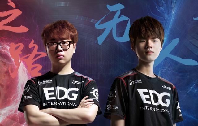 羽毛球队来 羽毛球队来